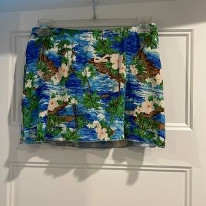 🥳5 for $25 sale! #5for25 Hawaiian swim skirt. Excellent condition.